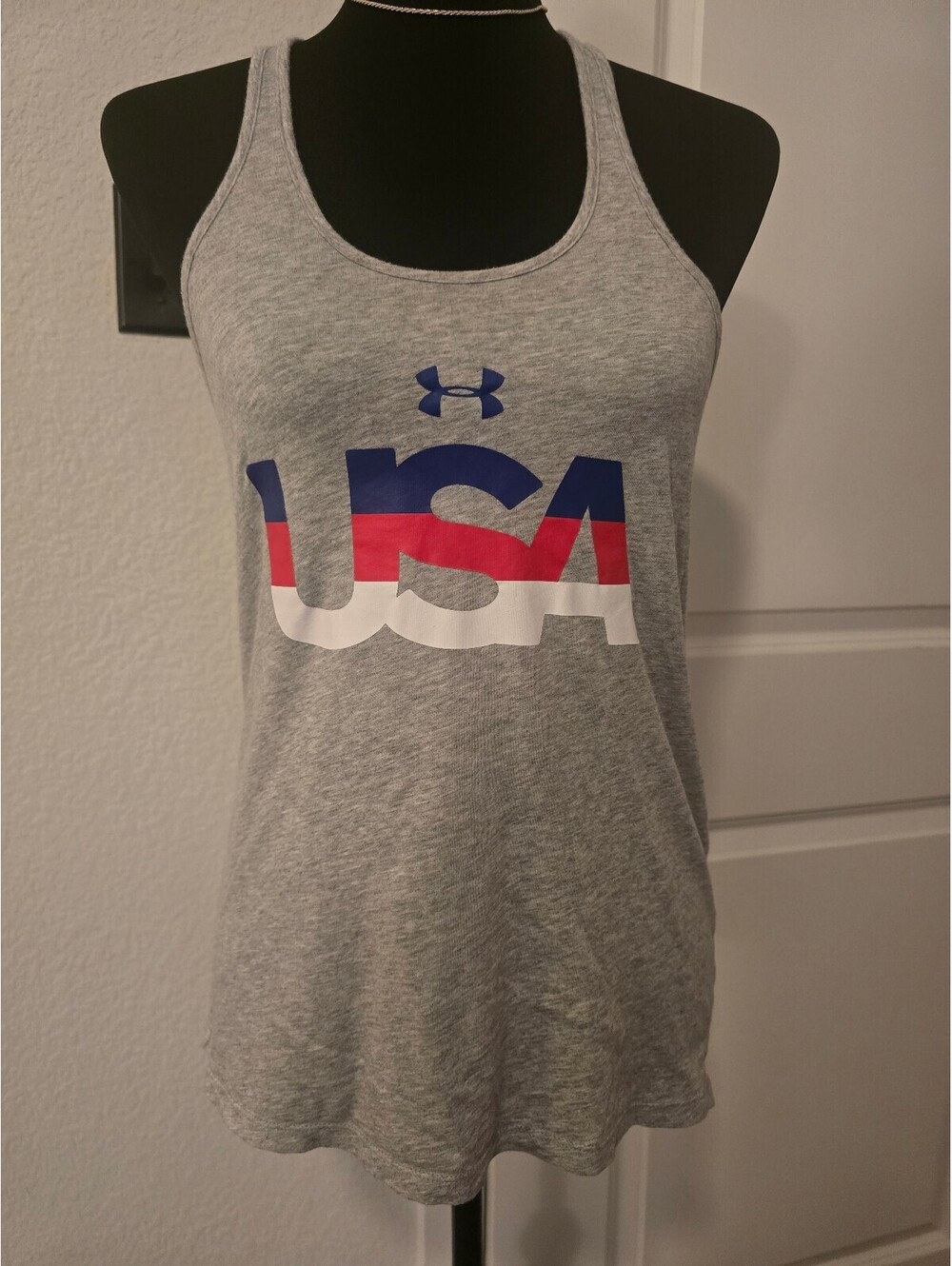 Under Armour USA Graphic Racerback Tank Top - Small